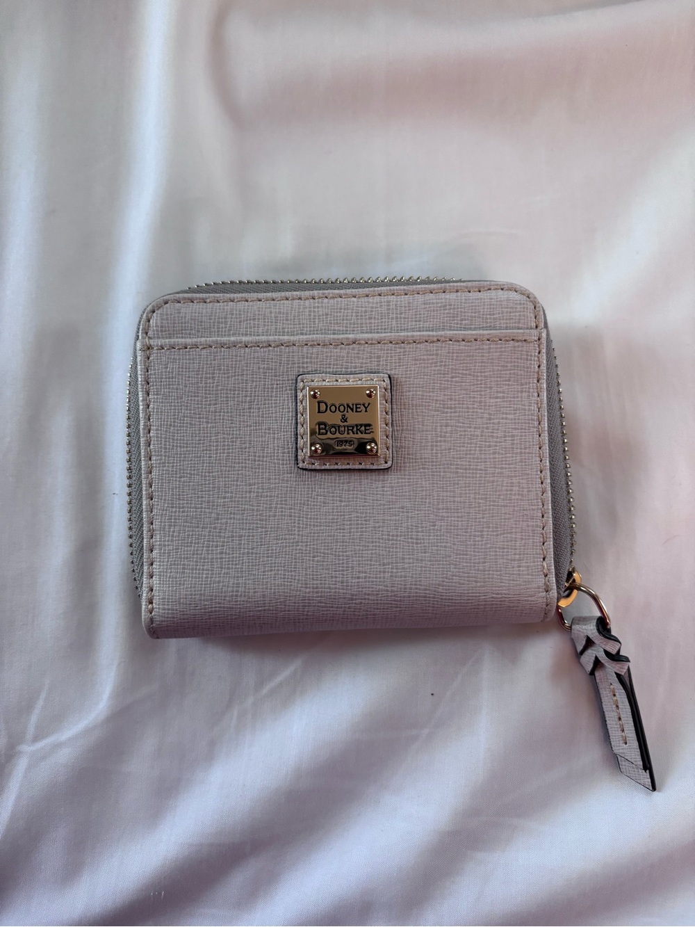 Dooney & Bourke Light Gray Zip-Around Wallet with Logo Plaque